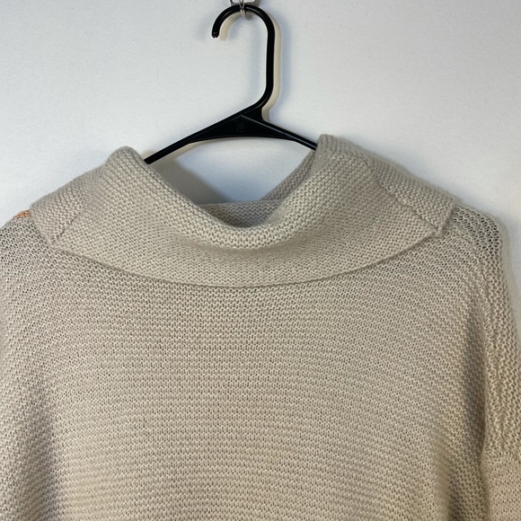 Cowl Turtleneck oversized long colorblock fuzzy knit sweater soft size medium - Picture 11 of 12